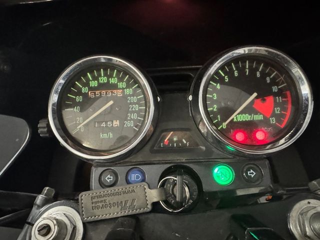 kawasaki - zrx-1100