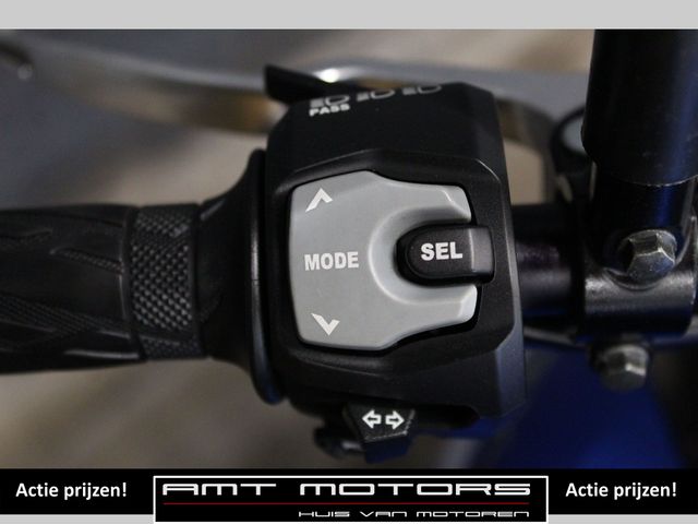 suzuki - gsx-s-1000-street-x-treme