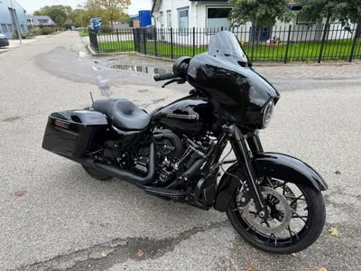 HARLEY-DAVIDSON STREET GLIDE SPECIAL FLHXS – foto 4