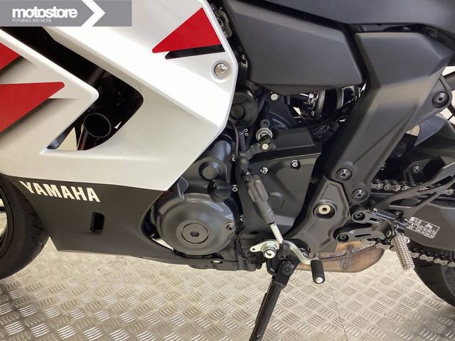 yamaha - yzf-r7