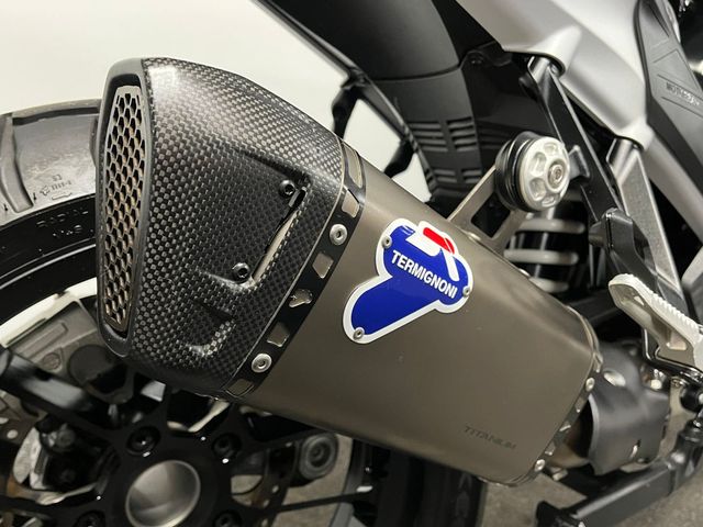 bmw - r-1300-gs