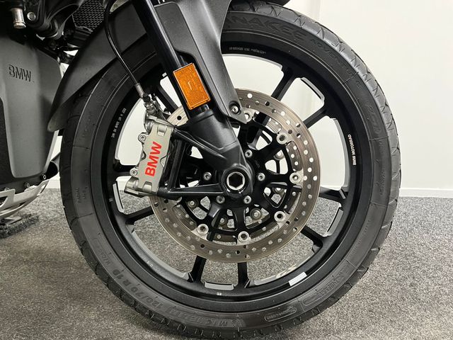 bmw - r-1300-gs