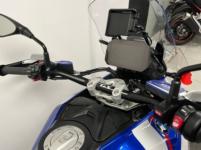bmw - r-1300-gs