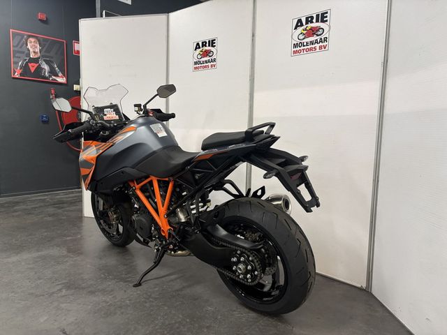 ktm - 1290-super-duke-gt