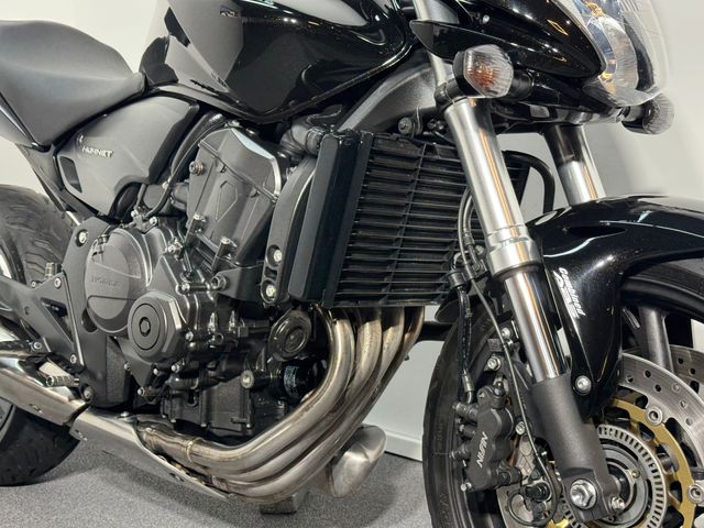honda - cb-600-f-hornet-c-abs