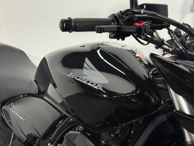 honda - cb-600-f-hornet-c-abs