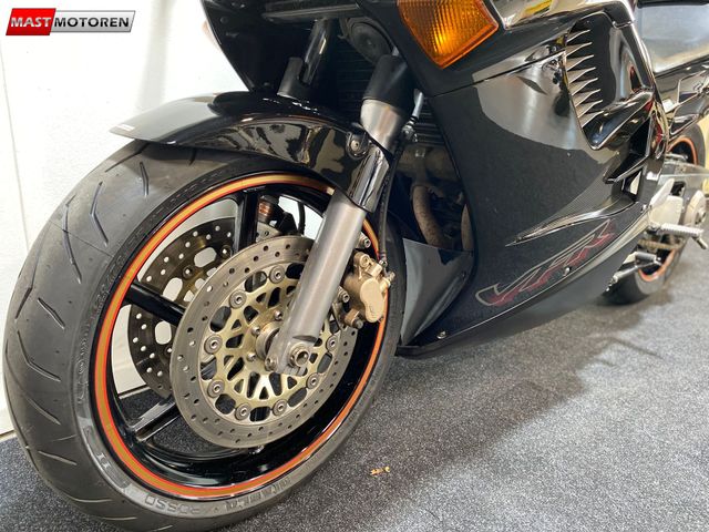 honda - vfr-750-f