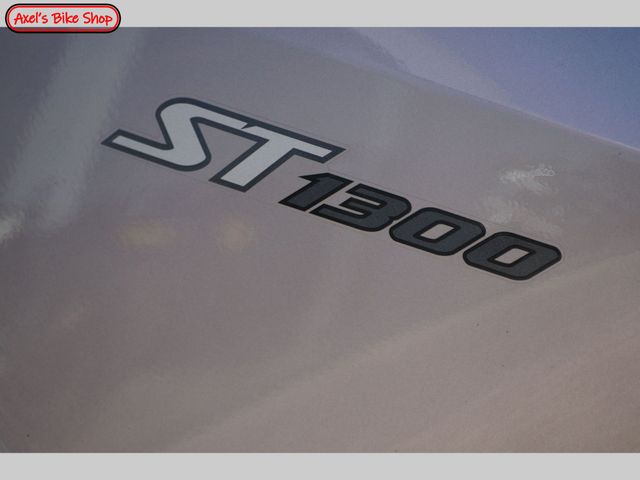 honda - st-1300-pan-european