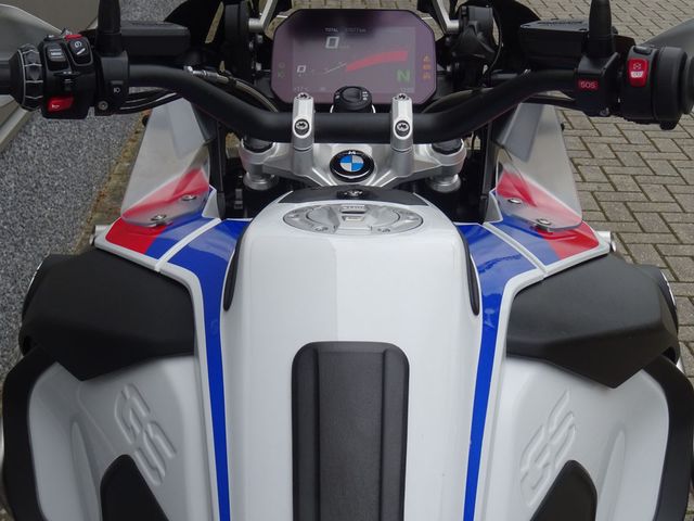 bmw - r-1250-gs-adventure
