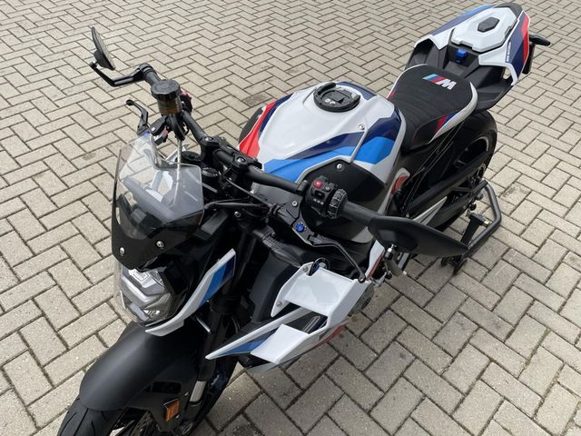 bmw - m-1000-r