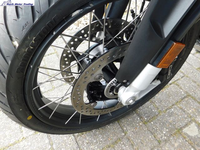bmw - r-1250-gs-adventure