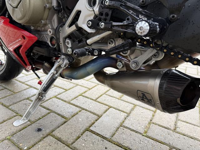 ducati - streetfighter-v4s