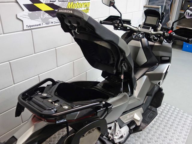 honda - x-adv