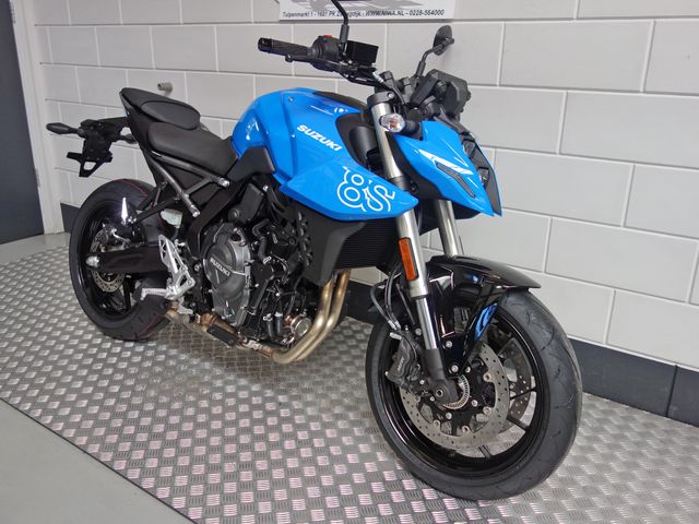 suzuki - gsx-8s