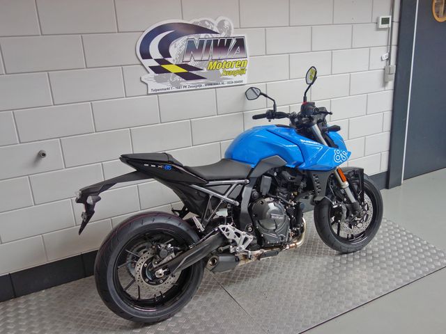 suzuki - gsx-8s