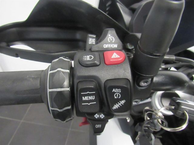 bmw - f-750-gs