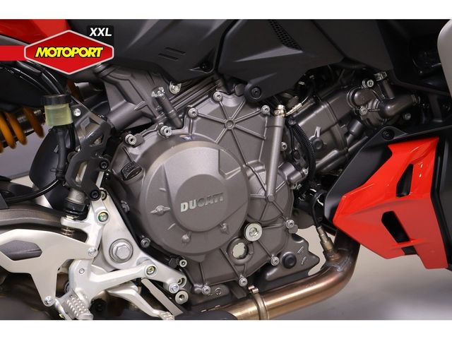 ducati - streetfighter-v2