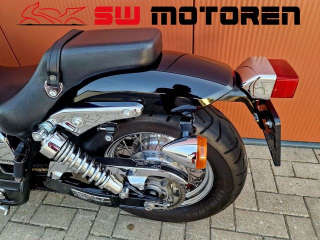 honda - vt-750-c2-shadow-ace
