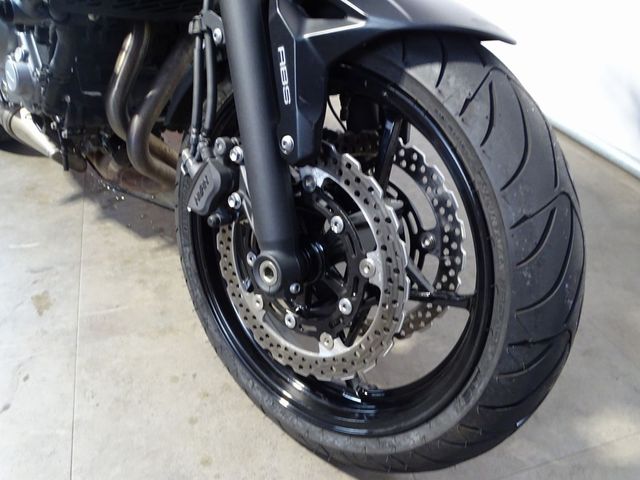 kawasaki - z650