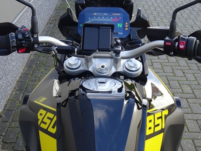 bmw - f-850-gs-40-years-edition