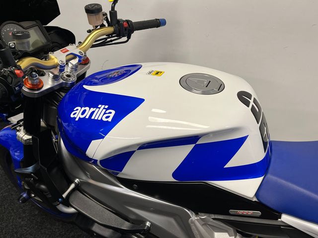 aprilia - tuono-1000-r
