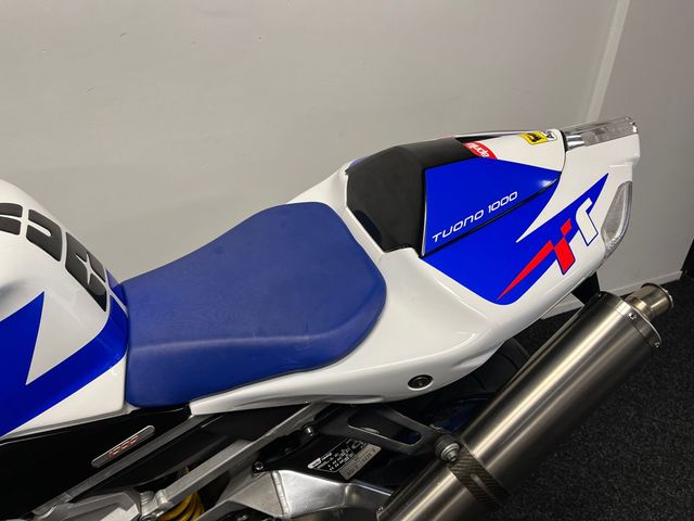 aprilia - tuono-1000-r