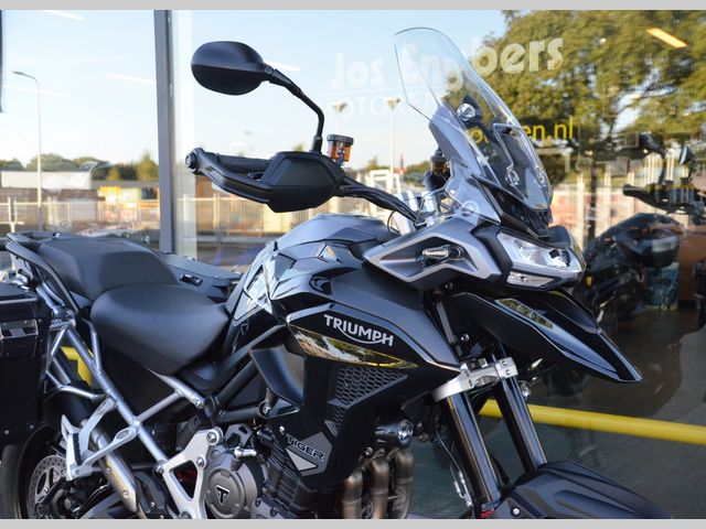 triumph - tiger-1200-gt-pro
