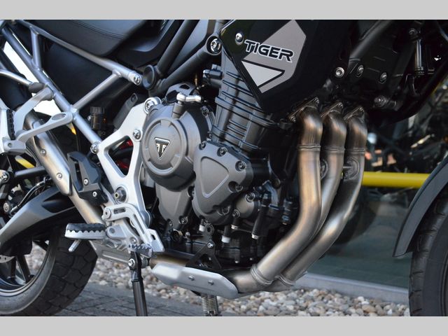 triumph - tiger-1200-gt-pro