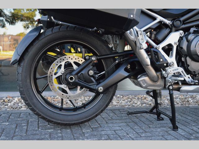 triumph - tiger-1200-gt-pro