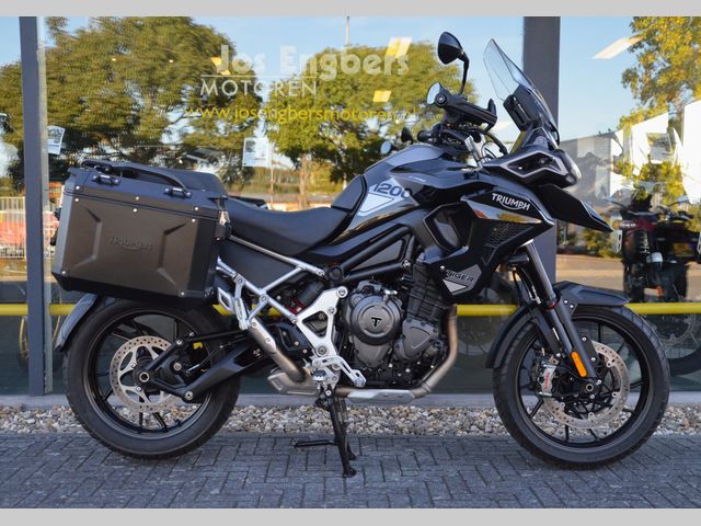 triumph - tiger-1200-gt-pro