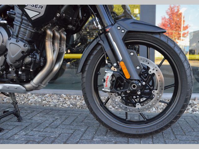 triumph - tiger-1200-gt-pro
