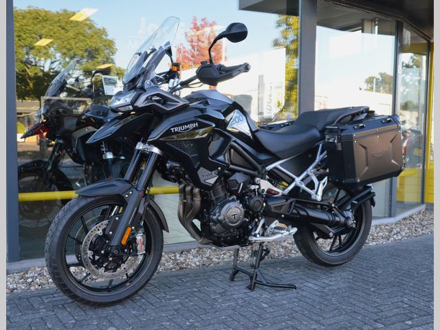 triumph - tiger-1200-gt-pro