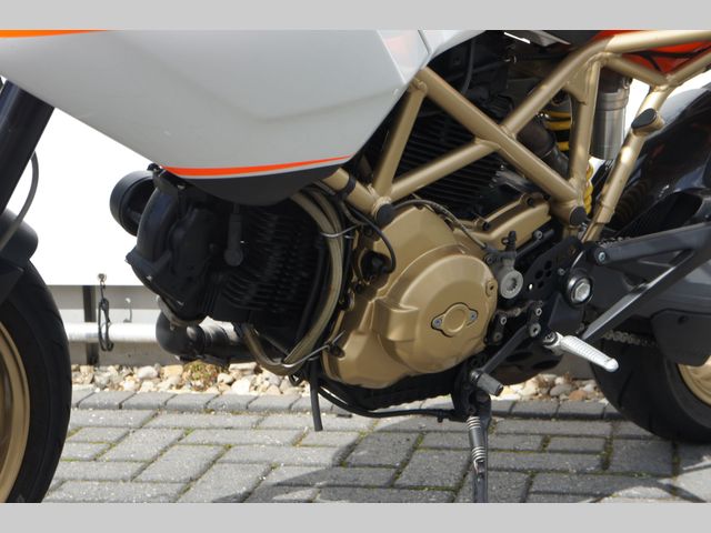 ducati - 1000-ds-multistrada