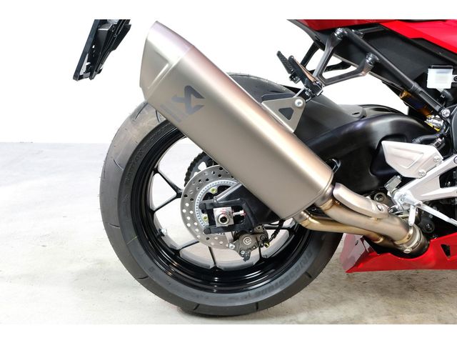 honda - cbr-1000-rr-r-fireblade-sp