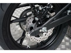 Qjmotor SRK 125 S2 RED 2026 nieuw – foto 13 van 20