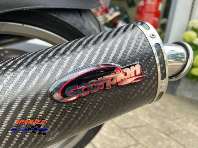 ducati - m-900-monster