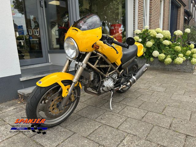 ducati - m-900-monster