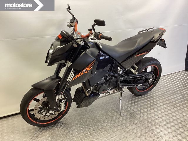 ktm - 690-duke