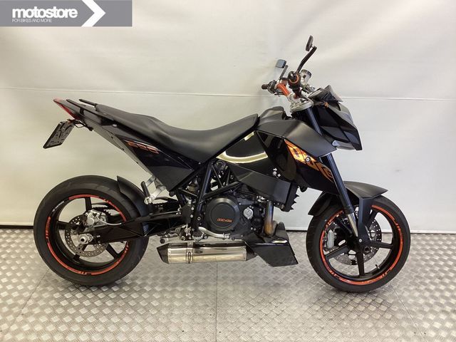 ktm - 690-duke