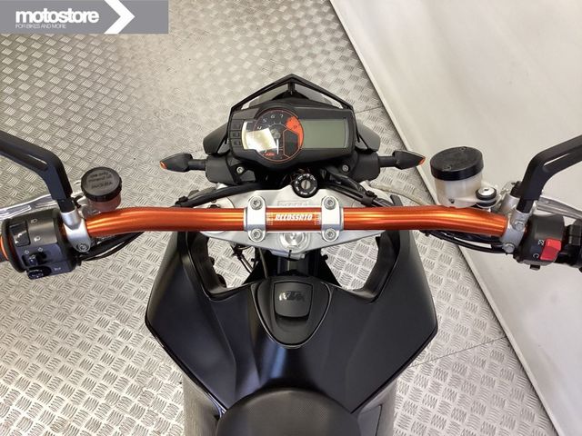 ktm - 690-duke