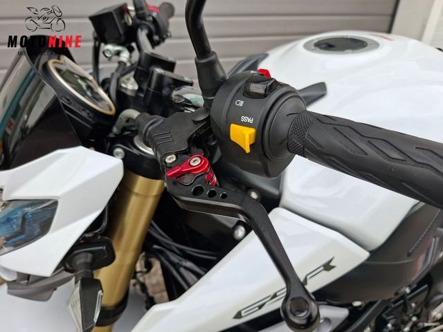 suzuki - gsr-750-a