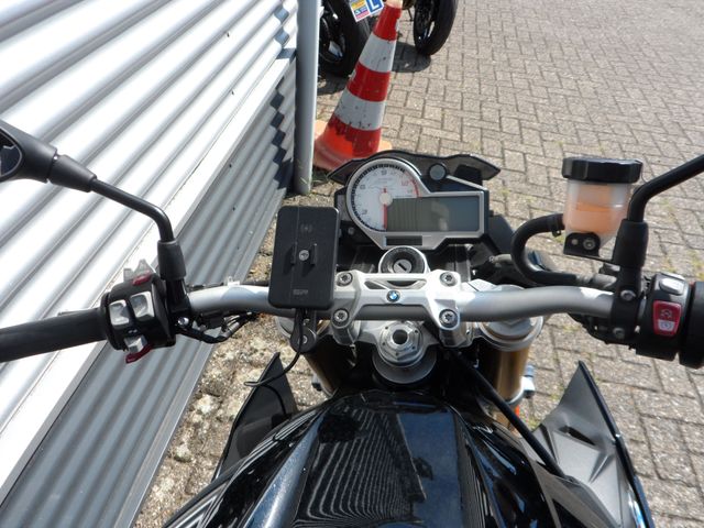 bmw - s-1000-r
