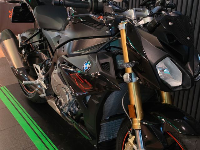 bmw - s-1000-r