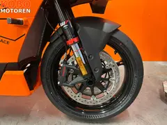 KTM 990 RC R 2026 nieuw – foto 17 van 20