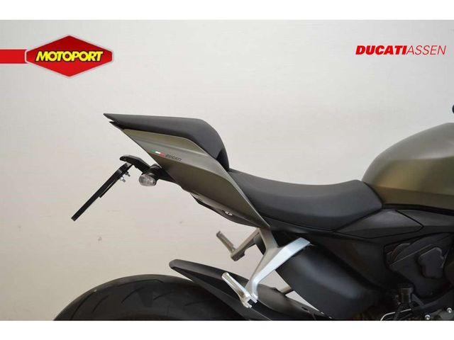 ducati - streetfighter-v2