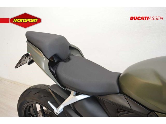 ducati - streetfighter-v2
