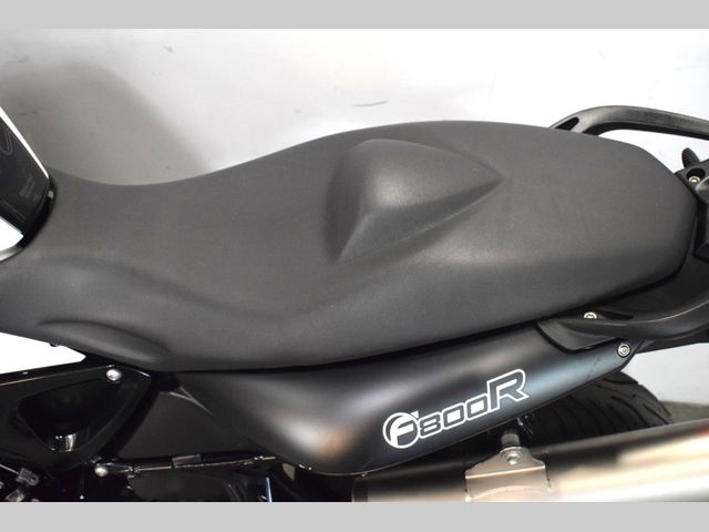 bmw - f-800-r
