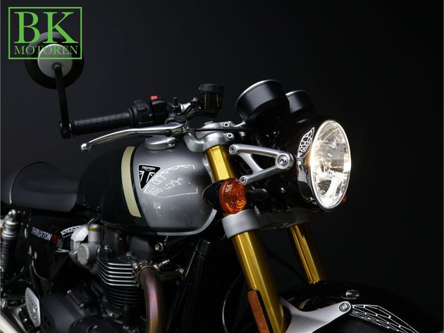 triumph - thruxton-rs