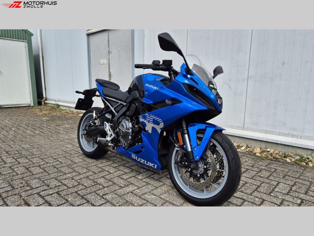 suzuki - gsx-8r