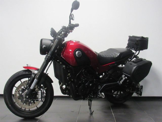 benelli - leoncino-500